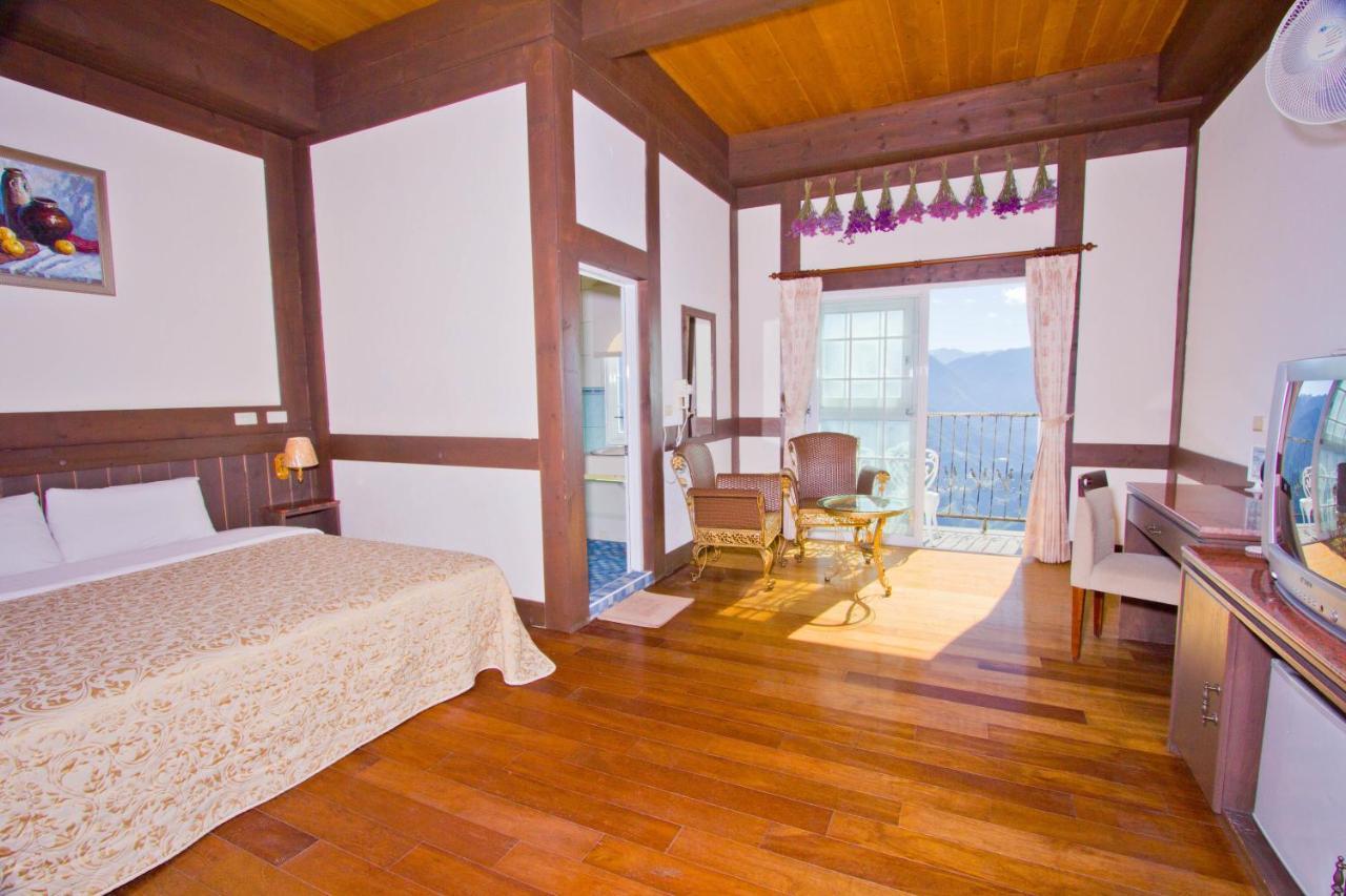 Maple Leave Holiday Villa Renai Exterior foto